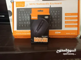  9 اكس بوكس سيريس اس بسعر لقطه ونضيف مع يد اصليه ما فيها أي عطل تواصل عن طريق سوق المفتوح