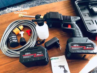  1 مكينة رش الاشجار وسقي المزروعات ورش الادويه وتنظيف الخلايا الشمسيه