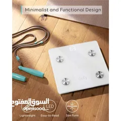  2 ميزان يوفي الذكي سي1 - لون ابيض من نيوتن ستورز nw10041
