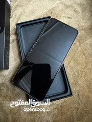  3 Samsung galaxy Z Flip4 128GB