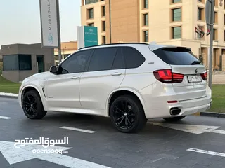  4 BMW X5 40e 2018 M kit