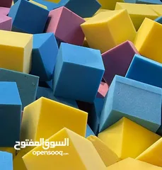  10 مكعبات اسفنجية و مواسير فوم تغليف حديد مناطق الالعاب