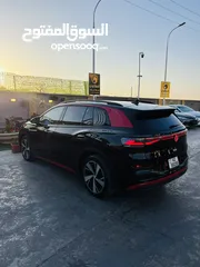 17 ‏Volkswagen ID6 black edition