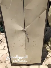  1 خزانه حديد معدنيه للبيع