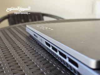 3 Lenovo Legion Slim 5 (2024)  RTX 4060  AMD CPU