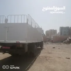  7 Mitsubishi 1984 hiab truck