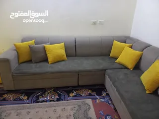  5 عفش للبيع طقم كورنر و غرفتين نوم و وحدة أدراج