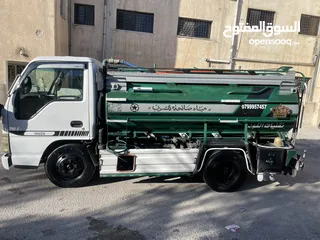  4 تنك مياه اسوزو NKR
