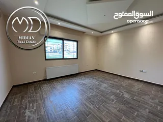  5 شقة دوبلكس طابق اخير مع روف للبيع خلدا العوجانية مساحة 450م مع تراسات اطلالة جميلة بسعر مميز