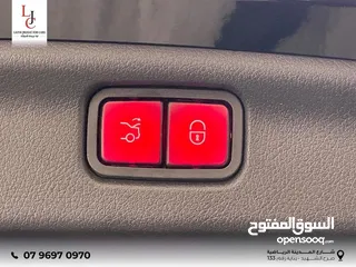  14 Mercedes C300 AMG - 2023 4MATIC Mild Hybrid  ‎مرسيدس AMG سي300 - 2023 مايلد هايبرد 4MATI