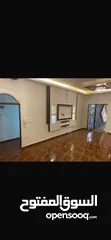  8 شقه طابق ارضي للبيع البنيات خلف جامعة البترا