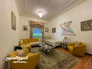  3 5 + 1 BR Spacious Villa For Sale in Al Khuwair