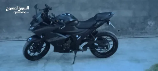  3 دراجه سوزوكي 250 SF