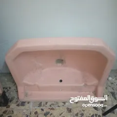  2 بانيو حمام و مرحاض فرنجي