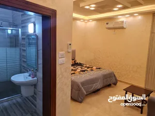  7 روف مفروش تشطيب سوبر ديلوكس للإيجار