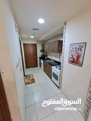  2 استوديو مفروش بالكامل مع مطبخ منفصل للايجار الشهري في ابرااج عجمان وان الراشديه