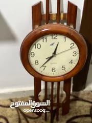  3 كنباي بحال ممتازه بحاجه لتنظيف فقط ومتفرقات للبيع