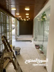  3 محل للبيع (بخلو) موقع مميز وإستراتيجي بمنطقة سكنية كثيفة (مرج الحمام)