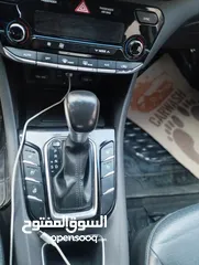  5 هونداي ايونك 2017