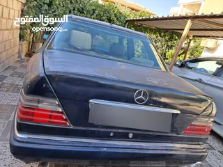  2 مرسيدس E200 بطه موديل 1994