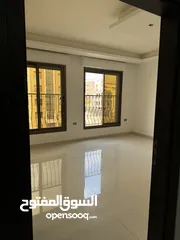  3 شقة طابق ثالث + روف في منطقة ربوة عبدون بمساحة اجمالية 325 متر