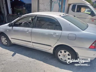  4 تويوتا كورولا