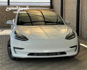  1 Tesla Model 3 2019 long range