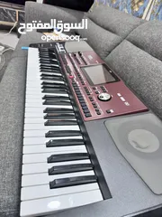  3 Korg pa700