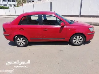  3 بروتون ساجا مميزة