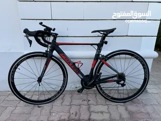  1 دراجه هوائيه  Foxter wind للبيع المقاس S ...Foxter wind road bike for sale size (S)