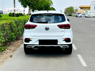  4 MG ZS 2023 White colour