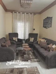  3 طقم كنب احمر للبيع