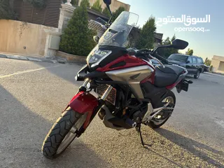  3 هوندا NC750X مميزة ونظيفة للبيع - نفس دراجة الأمن العام الجديدة