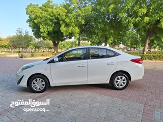  11 Yaris 2018 like new !