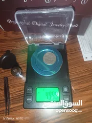  14 ميزان الكتروني ذهب و فضه و مجوهرات و مستحضرات ثمنيه و طبيه مع وزنه ومحقان وملقط