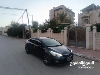  5 كيا سيراتو 2015 فل فتحه هوك ليدات بسعر حرق 39500 البدل وارد