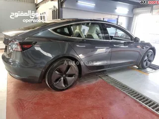  3 Tesla model3