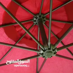  3 مظلة 3×3 قابلة للطي  قماش ضد المياه ويتحمل أشعة الشمس  قاعدة يمكن تثبيتها في الأرض او وضع وزن عليها
