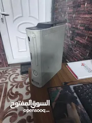  1 Xbox360 مستعمل مع هارد فوك 150 لعبه