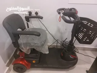  1 electric scooter chargeble