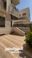  12 شقة مفروشة للإيجار