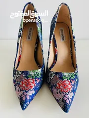  3 Prada, Steven Madden