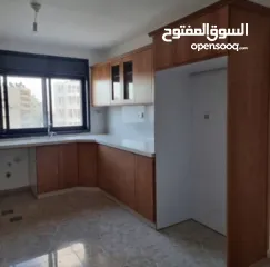  19 شقة 160 متر للبيع مقابل ديوان الموظفين