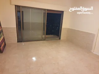  8 شقة ارضي للايجار /ناعور /شارع السلام