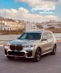  1 BMW X7 2019