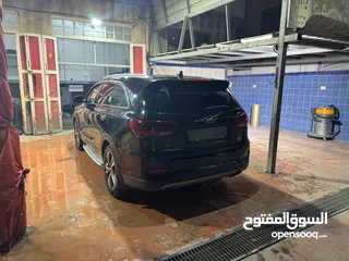  4 كيا سورينتو للبيع