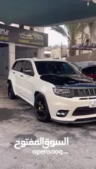  10 جيب شيروكي ملك العضلات الامريكي SRT8  موديل 2014 لون ابيض للايجار فقط من عند مكتب Lion  Group