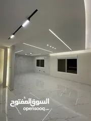  7 شقة طابق ارضي فاخرة في اجمل مواقع طبربور من المالك مباشرة