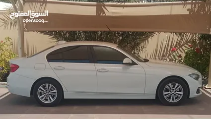  5 BMW  318 I GCC 2017 original paint 1.5  turbo very healthy without accident same new in Al khuwair