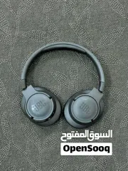  7 20+ Headphones available  Oh specs only (brand - Sony Boss Apple Beats JBL etc,.)